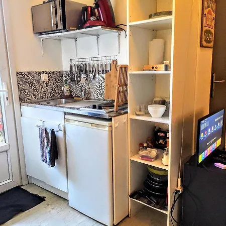 Le Petit Studio De 아파트